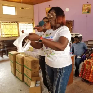 Reflo Empowers Young Girls1
